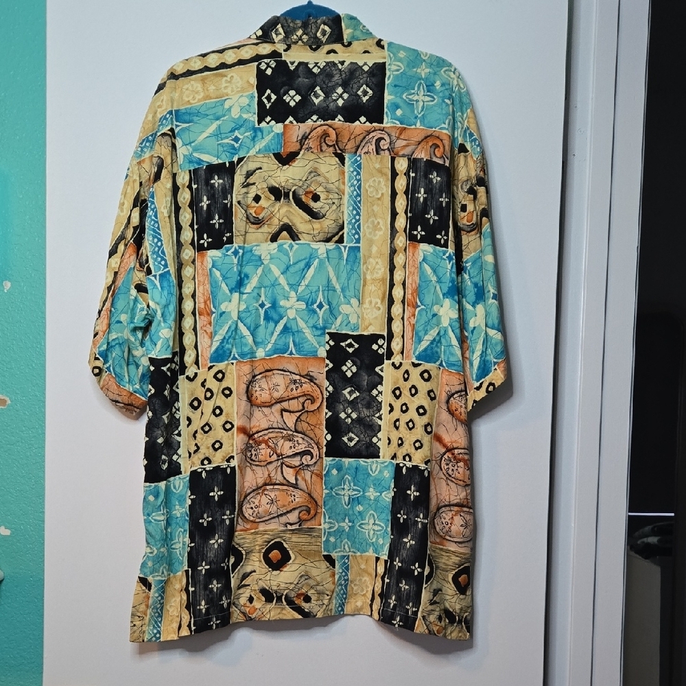 Pineapple Moon 100% Rayon Colorful Patchwork Butt… - image 2